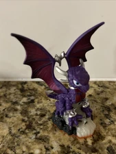 Skylanders Giants 85000888 Cynder Video Game Figure Activision 2012