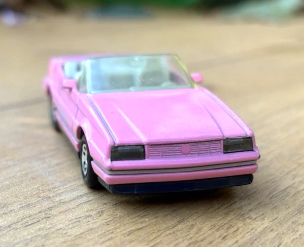 Matchbox Rosa Cadillac Convertible Allante 1987 Gris Interior Superrápido Macao Foto 3 de 4