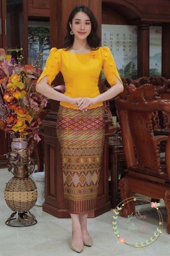 THAI TRADITIONAL BLOUSE SHIRTS LAOS SILK - AVAILABLE IN CHEST SIZE 32" - 46" - Picture 16 of 24