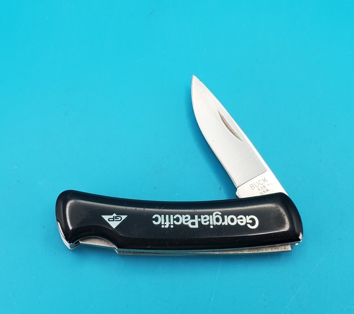 Vintage Buck 525 Plain Edge Lockback Gentleman's Folding Pocket