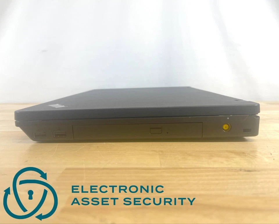 (Lote de 4) Lenovo ThinkPad Edge 15" 0319 i3-m380 2.53GHz 8GB RAM (Sin unidad) Foto 3 de 4