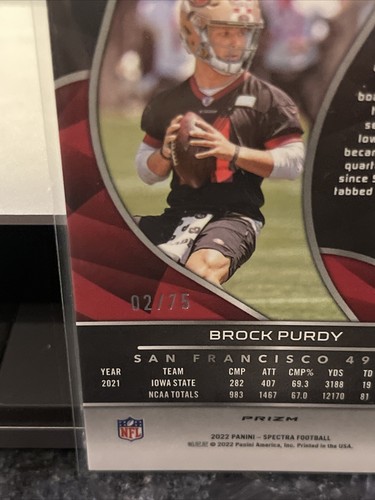 2022 Panini Spectra Brock Purdy Rookie Hyper Prizm/75 49ers RC - Foto 3 di 3