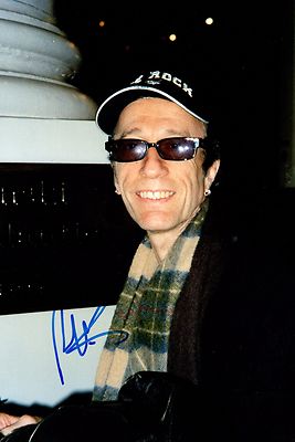 Robin Gibb (+)  Autogramm signiert ca. 20 x 30 cm Foto Bee Gees 