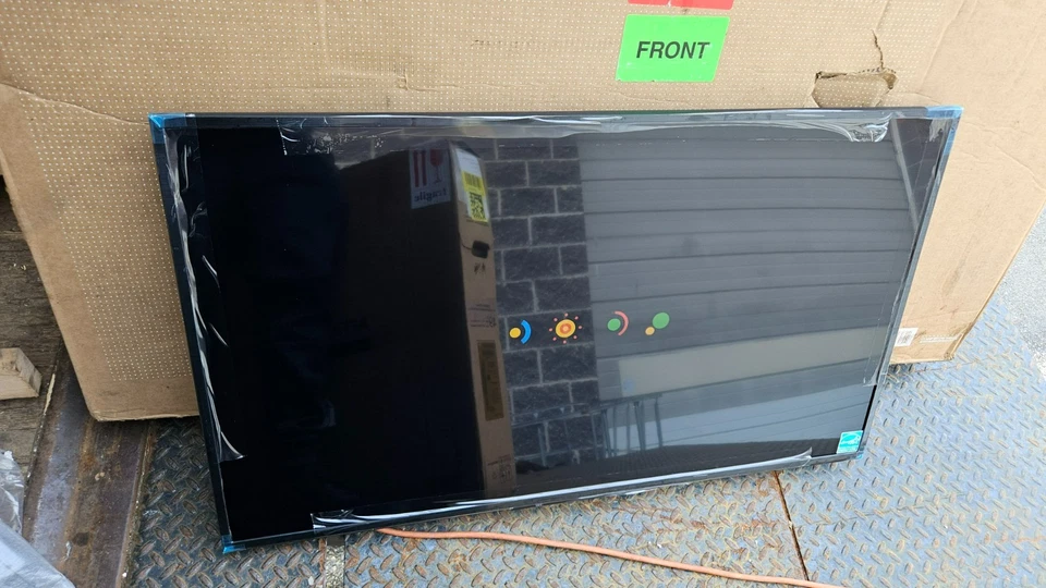 Sony BRAVIA FW-43BZ30L Digital Signage Display - Image 2 of 4