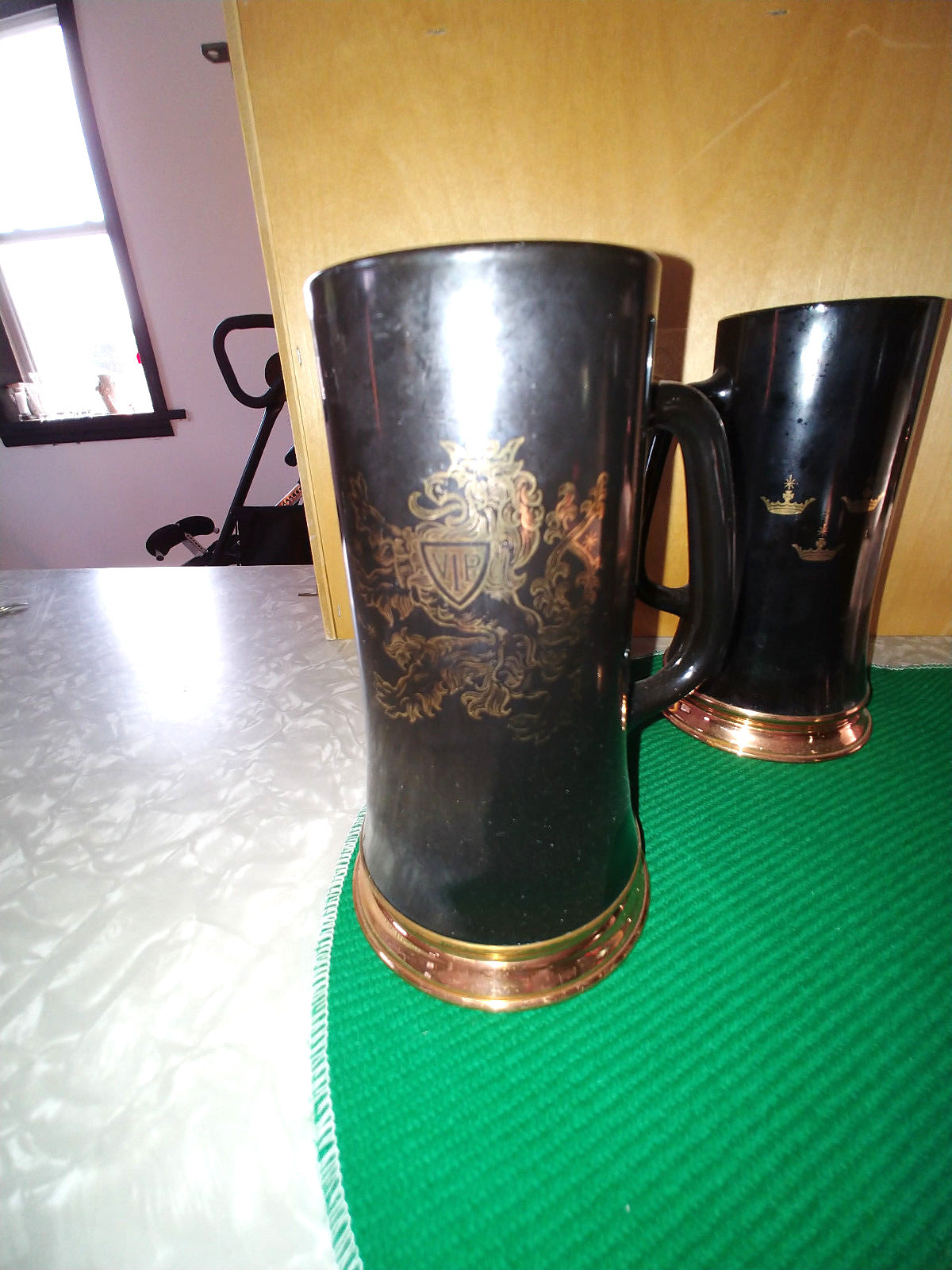 Picture 2 of 7