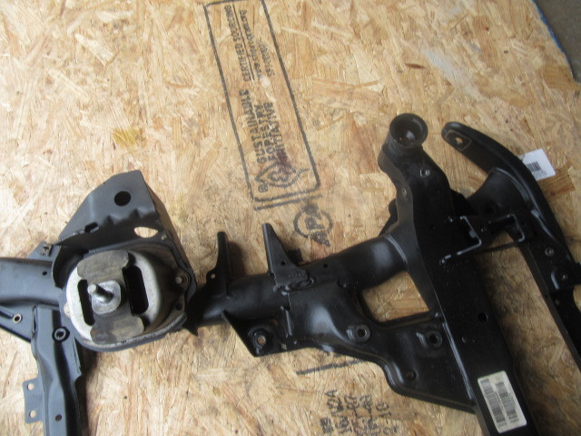 BMW 31116772682 E70 X5 Front Engine Cradle Axle CROSSMEMBER  