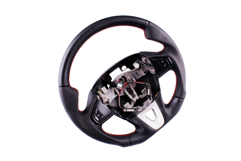 Steering wheel cover with leather for Renault Kangoo year 2014 tuning - Image 2 of 4