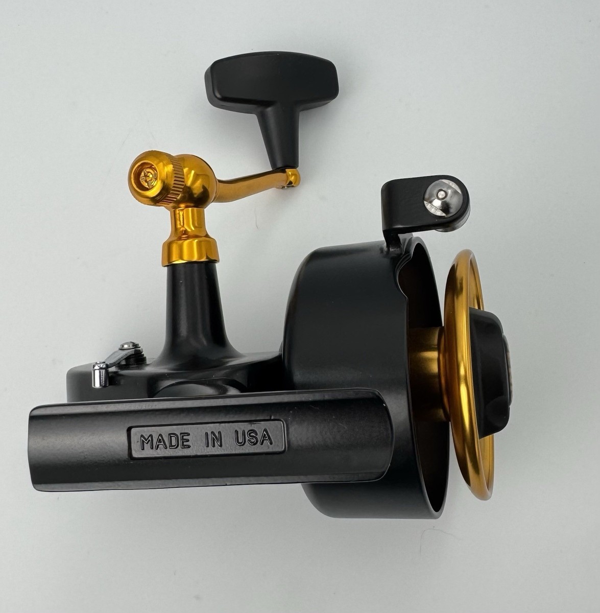 BRAND NEW OLD STOCK PENN 706Z SPINFISHER SPINNING SURFCASTING REEL