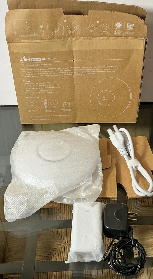 UBIQUITI Networks UniFi AP AC PRO 802.11a - Image 2 of 2