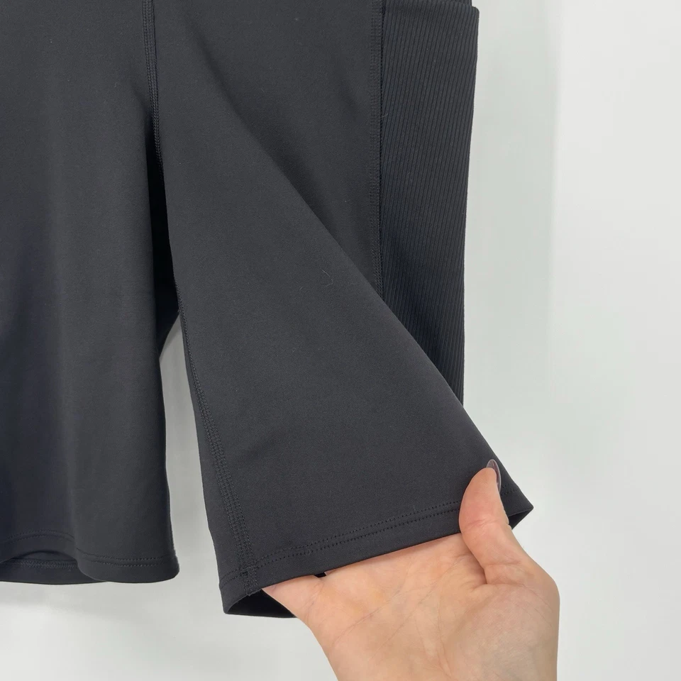 The North Face Dune Sky 9" Tight Biker Shorts Black Pocket Women's Size Medium - Image 4 of 4