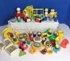 Huge Lot Of Vintage Fisher Price 26 Little People Plus Lots Of Accessories