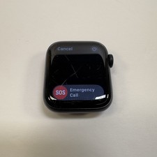 Apple 40mm Apple Watch SE 2nd Gen 32GB MNPK3LL/A  D Grade