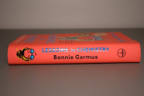 Lessons in Chemistry Bonnie Garmus Barnes & Noble Exclusive Edition Hardcover - Picture 9 of 10