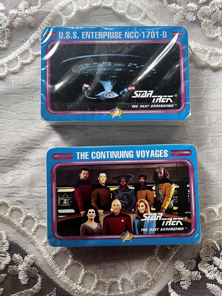 Vintage 1992 STAR TREK THE NEXT GENERATION PLAYING IN TIN BOX