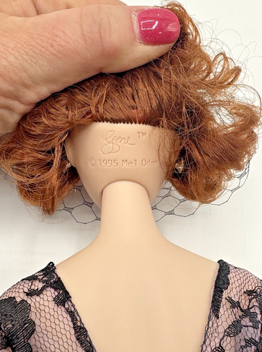 Ashton Drake Gene Marshall Doll Purple Dress Creme De Cassis by Mel Odom (M) - Picture 10 of 10