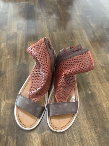 Free People On A Whim Perforierte Leder Stiefel Sandalen Riemchen Gr. 37 EU 6,5-7 US - Bild 2 von 11