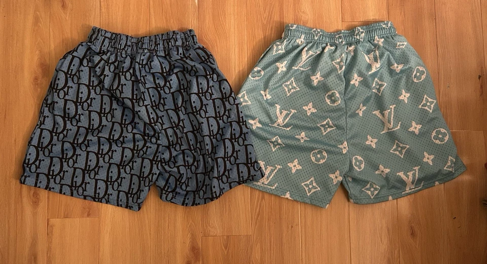Par de Pantalones Cortos de Malla Bendita Ambos Nuevos sin Etiquetas Ambos Talla Mediana - Supreme / Dior Foto 2 de 4