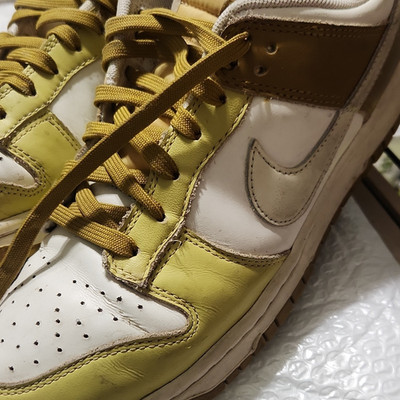 Nike Dunk Low Top Bronzine Sneakers White/Yellow/Brown FZ4042-716 Men's Size 8.5