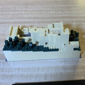 LEGO Architecture Fallingwater 21005 811pcs Complete Set w/ Instructions No Box