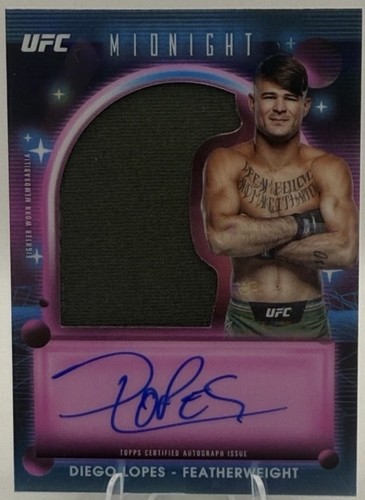 Diego Lopes #VRA-DL 2025 Topps Midnight UFC Relic Autograph card