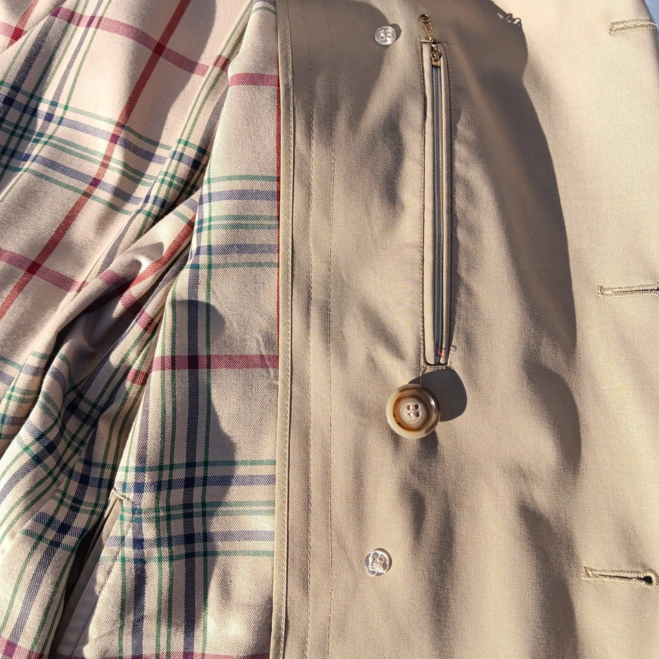 Vintage Brooks Brothers Coat Mens 36 Reg Tan Trench Rain Belted Wool Liner - Image 4 of 4