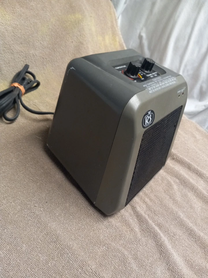 RST-590 TABLETOP CERAMIC HEATER - Royal Sovereign BRAND - Image 2 of 4