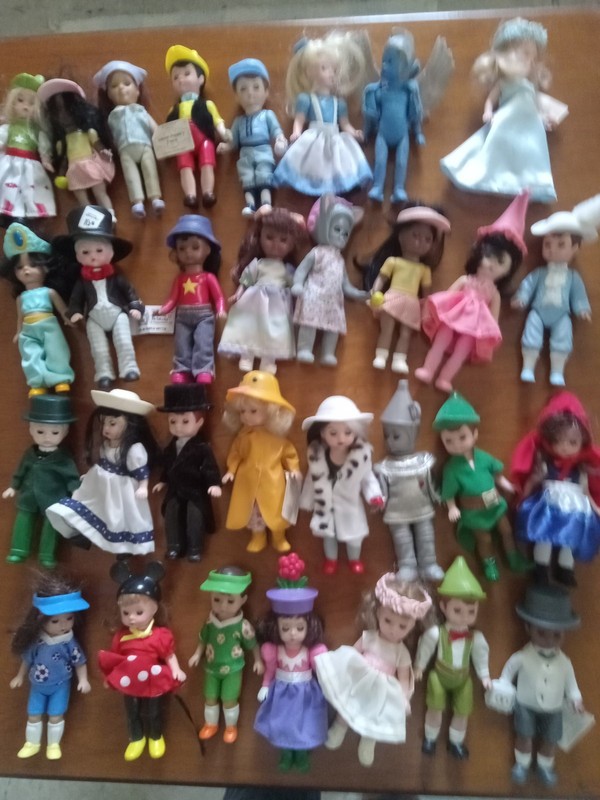 Lot of 31 Madame Alexander Dolls, McDonald's, ALL Different, Disney, Peter Pan