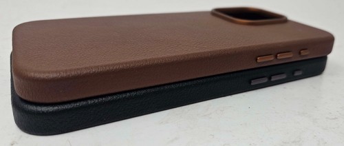OtterBox Symmetry Leather Case for iPhone 15 Pro Max w/ MagSafe, Cactus Leather - Picture 3 of 7