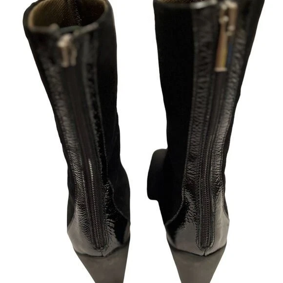 Botas de Gamuza Aquatalia Negras Talla 8 Forro Cálido y Suela de Tacón de Goma Foto 3 de 4