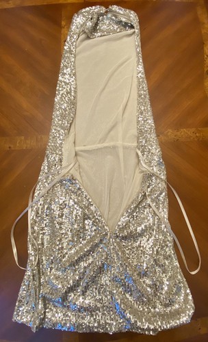 Gianni Bini Jada Sequin Halter Neck Sleeveless Silver Dress Size 10 MSRP $169 - Picture 5 of 8
