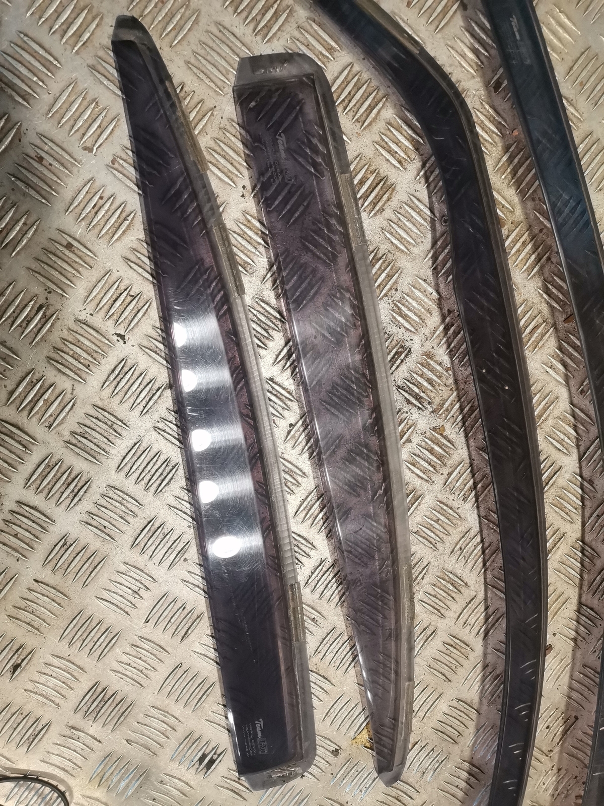 MERCEDESBENZ E Class W211 Wind deflector Set Kit eBay