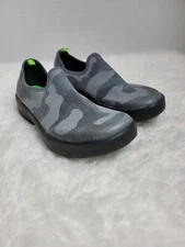 OOFOS Women's eeZee Shoes  Womens Size 6 Low Black/Gray Camo