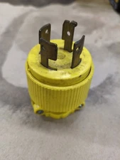 P&S Pass & Seymour 20A 250V 10A 600V AC 3 Pole + Ground 4 Wire Twist Lock Plug 