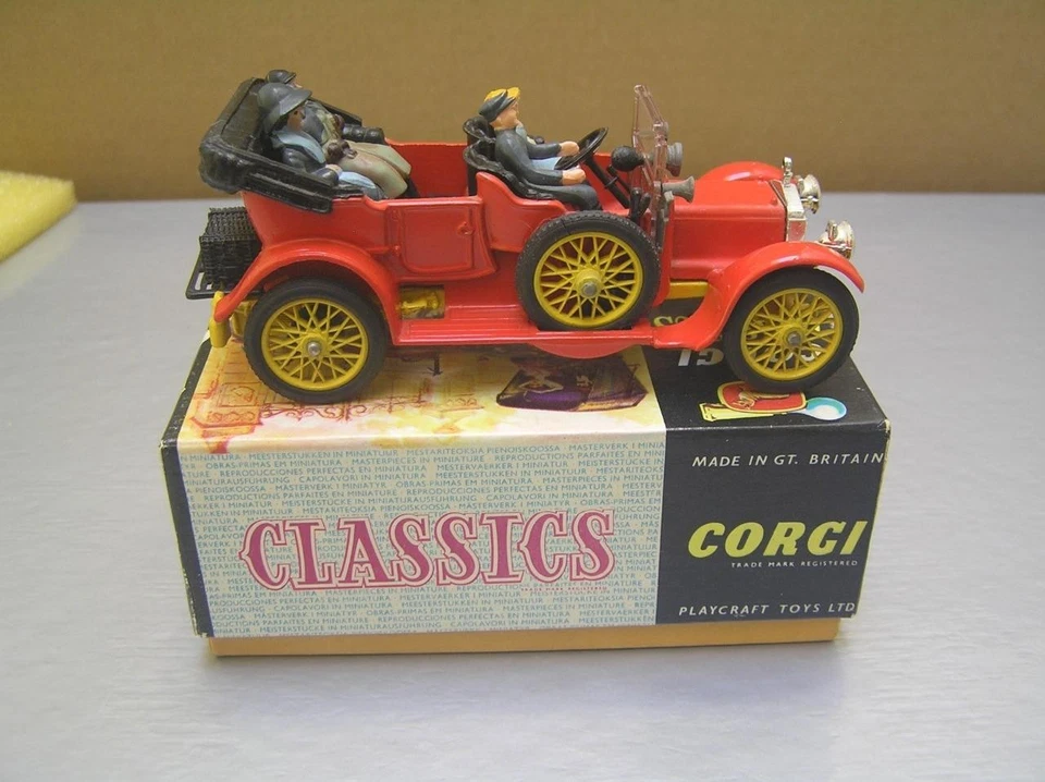 Corgi Classics 9021 1910 Daimler with 4 figures Mint in Box MIB - Image 3 of 4