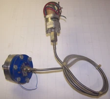 NEW ITT CONOFLOW PRESSURE SENSOR TYPE 300A WITH ITT PRESSURE SWITCH 115P1S648