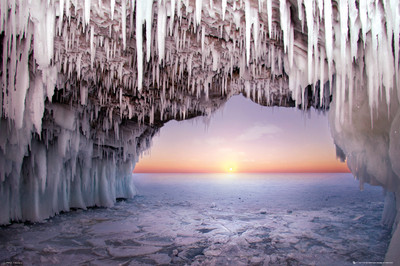 Poster ICE CAVE - Horizon (Eishöhle) ca90x60cm  NEU 58472