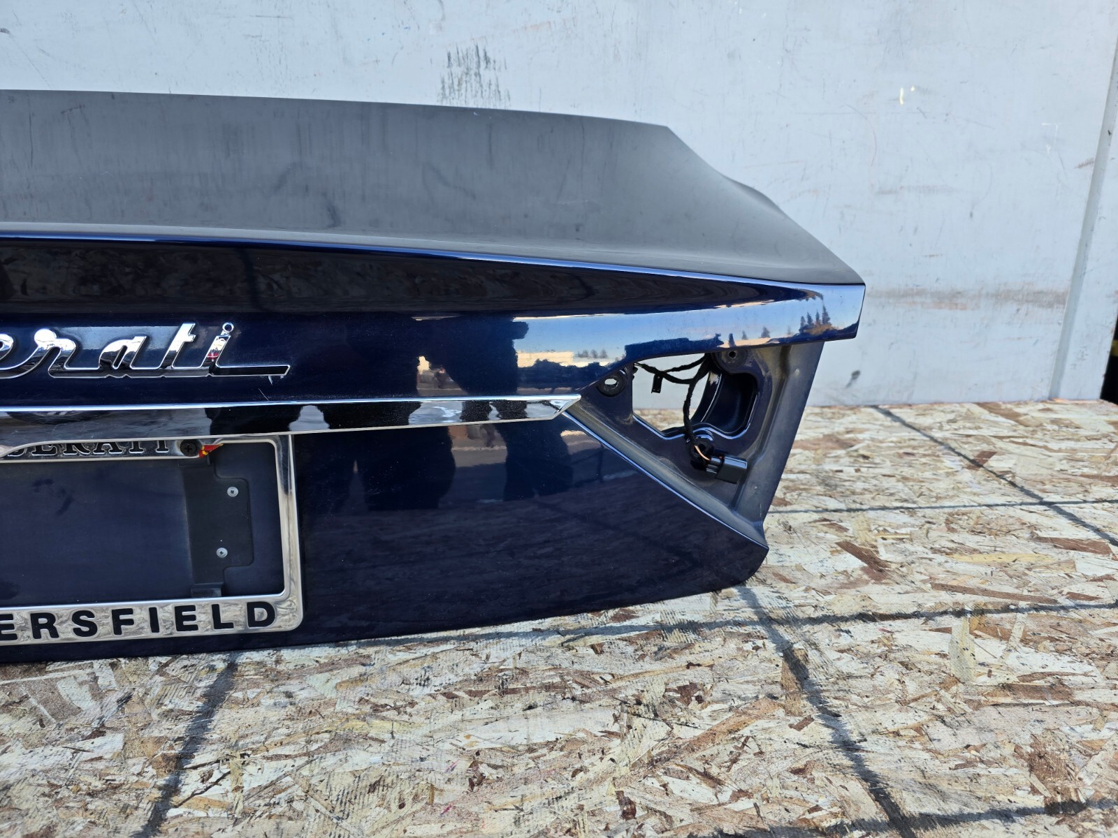 TRUNK LID TAIL GATE ASSEMBLY 119k 09-16 MASERATI GRANTURISMO 4.7L
