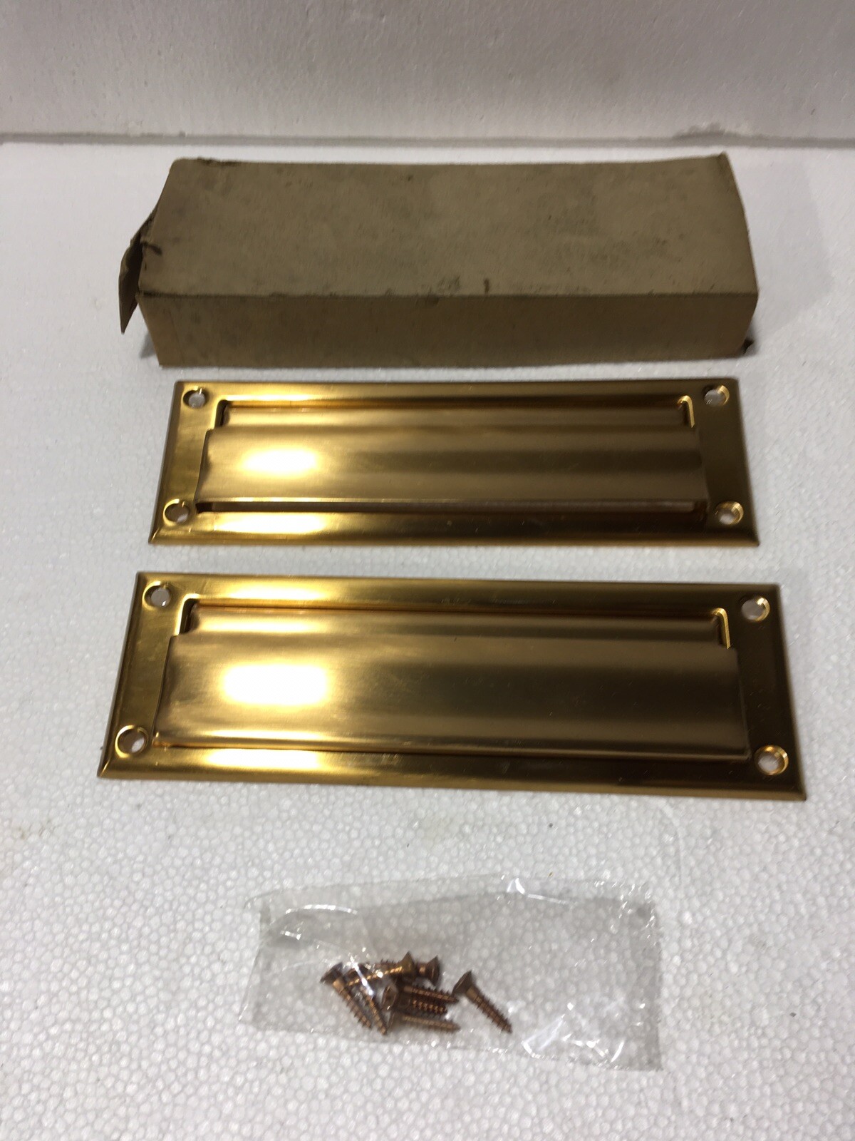 Ives Brass Letter Plate Mailbox Mail Slot 627B1O Spring Tension In