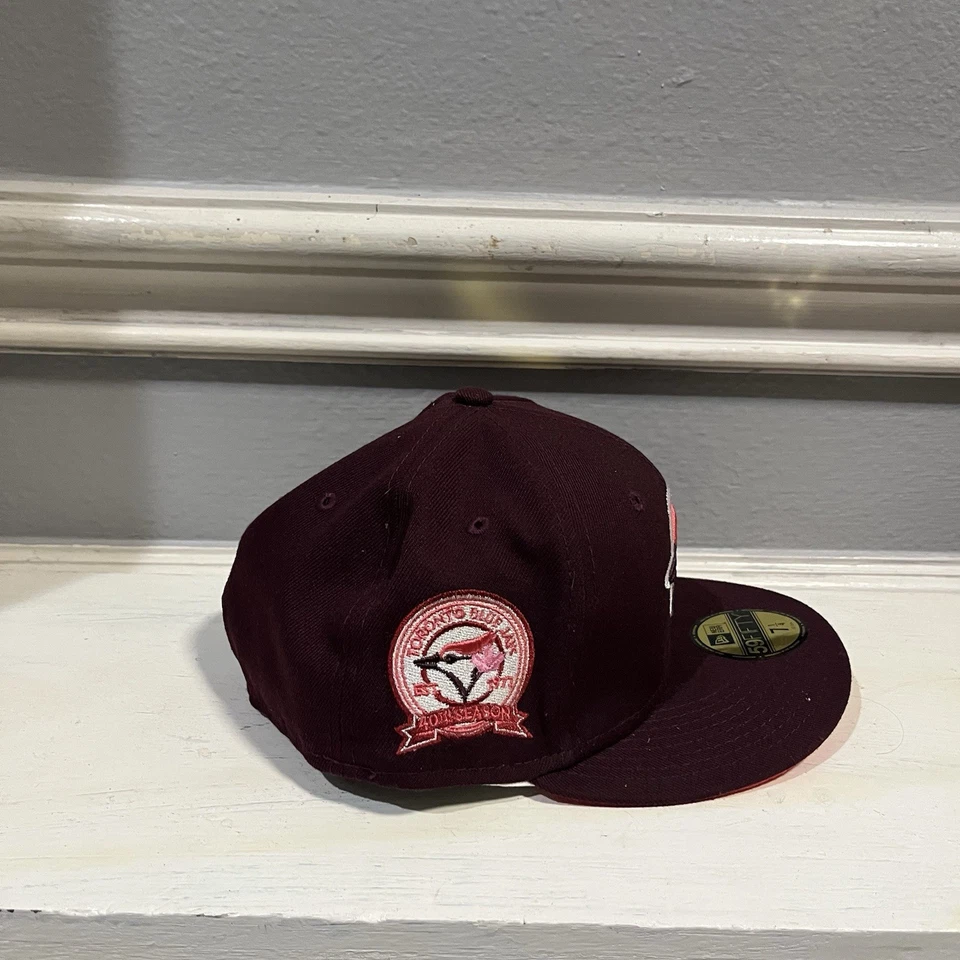 New Era Toronto Blue Jays 10th Anniversary 7 1/2 Pink Undervisor 59Fifty MLB - Image 2 of 4
