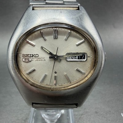 Seiko 5 Automatic Watch Men 41mm Silver Dial Silver Tone Daydate 6119-5420 Runs