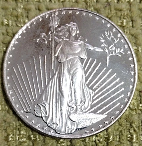 SilverTowne 1 oz .999 Fine Silver Saint Gaudens Round, Uncirculated in Capsule