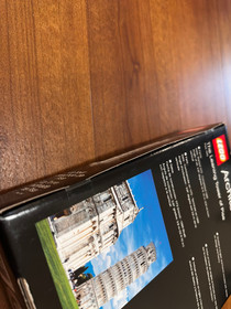 LEGO ARCHITECTURE: The Leaning Tower of Pisa (21015) Never Opened