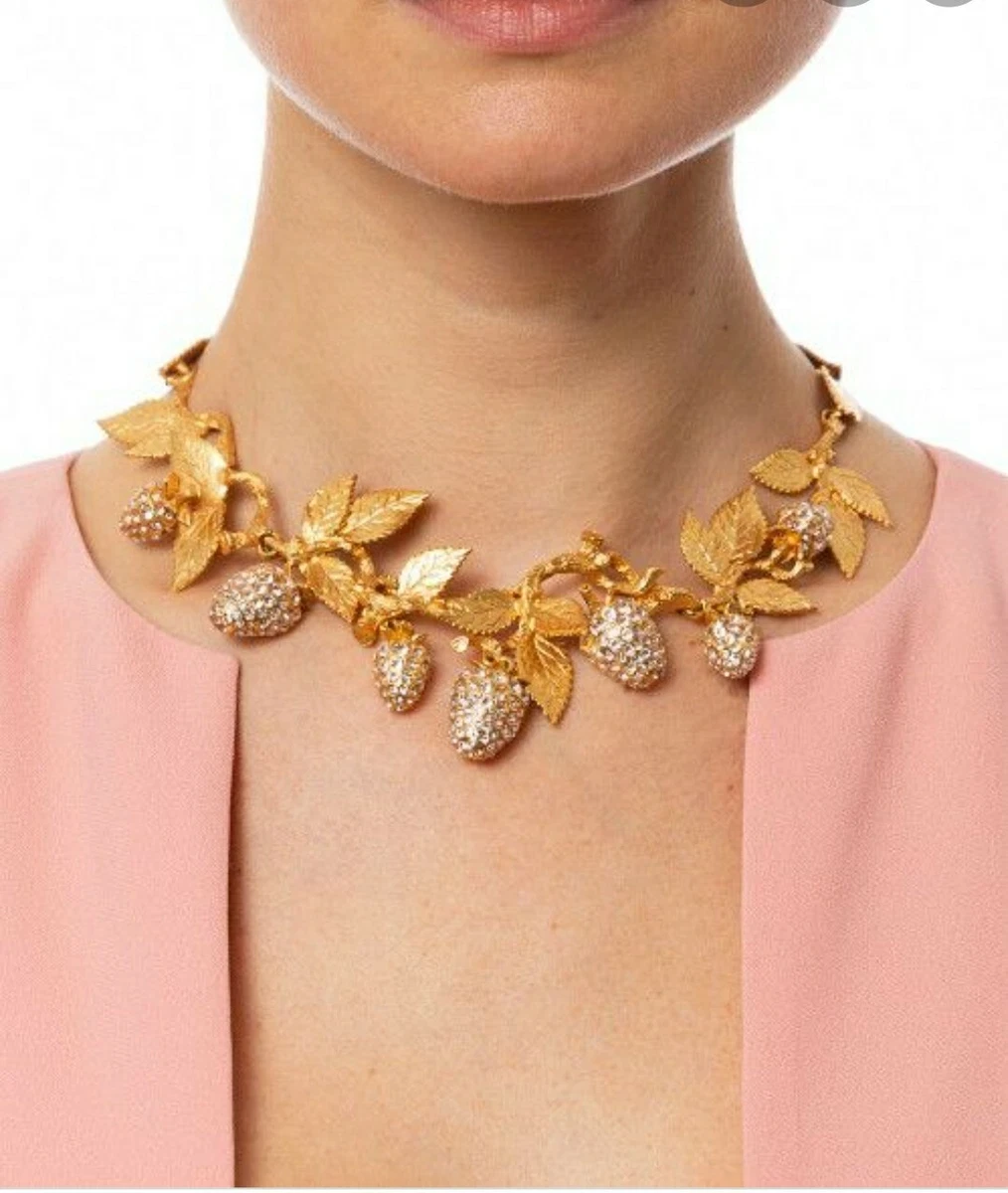 Oscar de la renta Berry necklace
