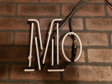 Modelo Especial Lion Neon Sign Replacement Tube - "Mo" Tube Only