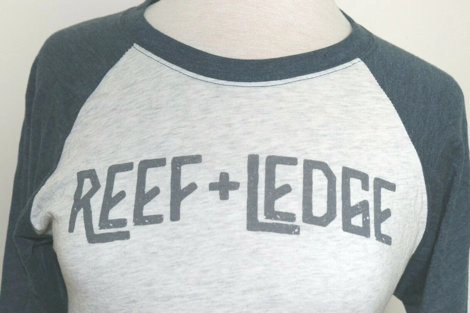 Women's Top Baseball Style Reef + Ledge NWT's Size Small - Image 4 of 4
