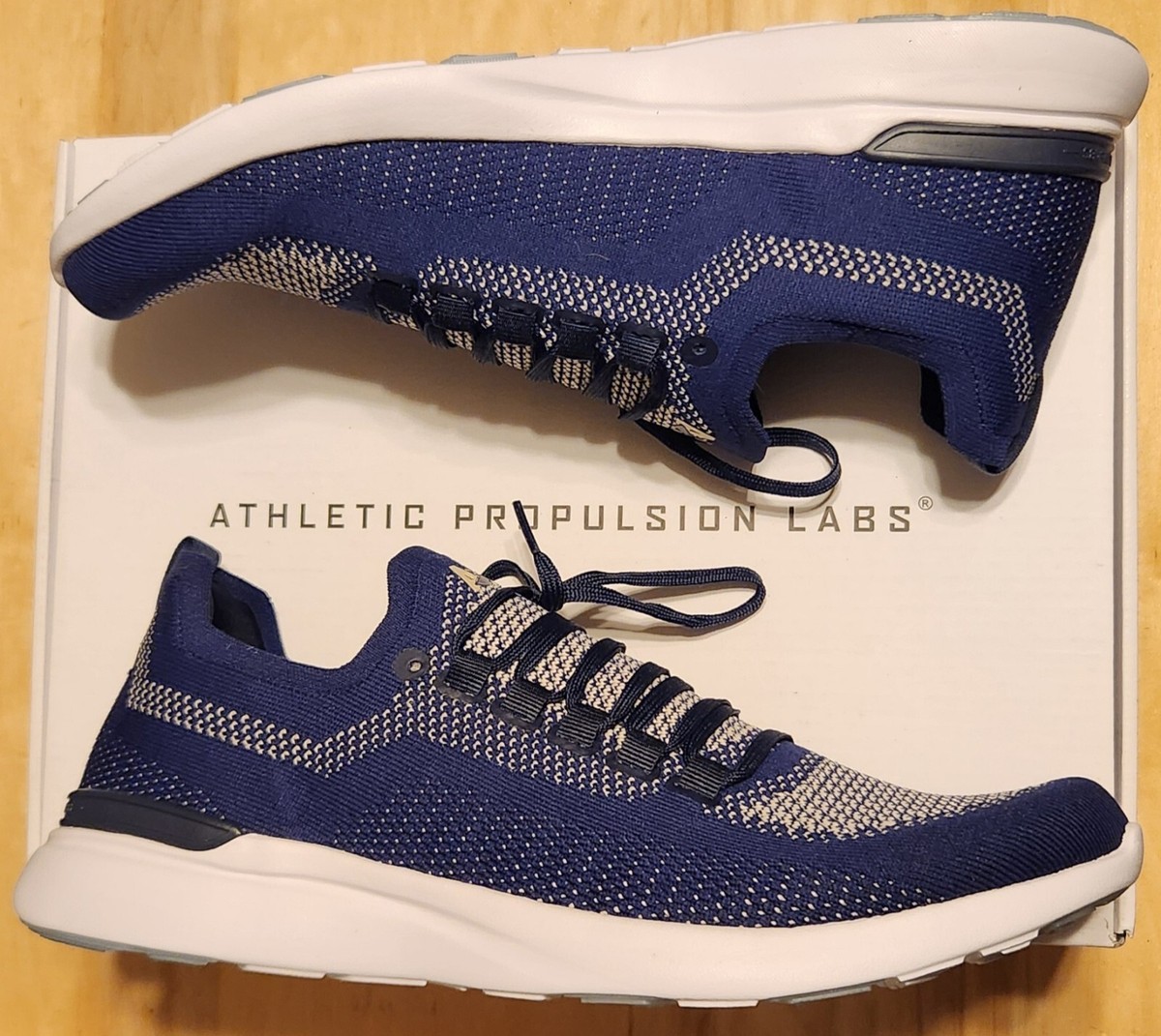$220 Athletic Propulsion Labs APL Techloom Breeze  display picture 1