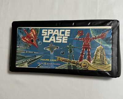 Vintage Vinyl Tara Toys Space Case, Star Wars, Tray Holds 12 Figures Accessories