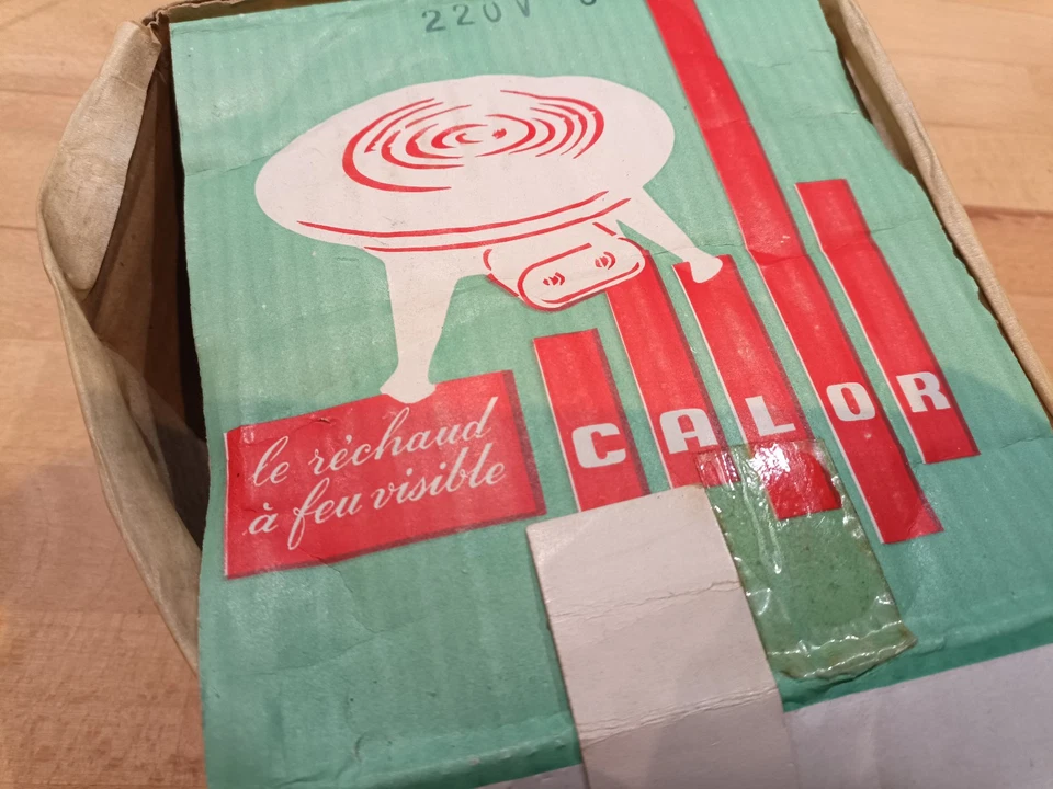 Le Réchaud à feu visible Calor N°110 450W en tôle émaillée Vintage 220V C-42B - Photo 3/4