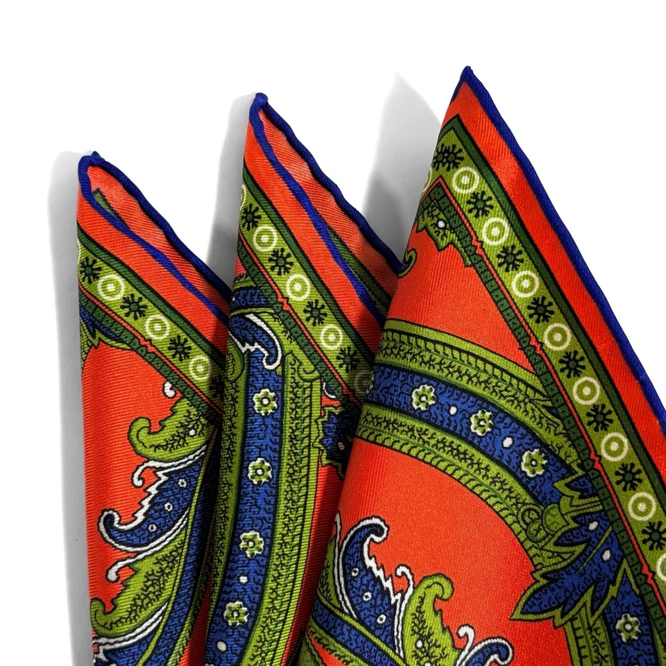 Cuadrado de bolsillo de seda con motivo floral naranja y verde (enrollado a mano en Inglaterra) Foto 2 de 4