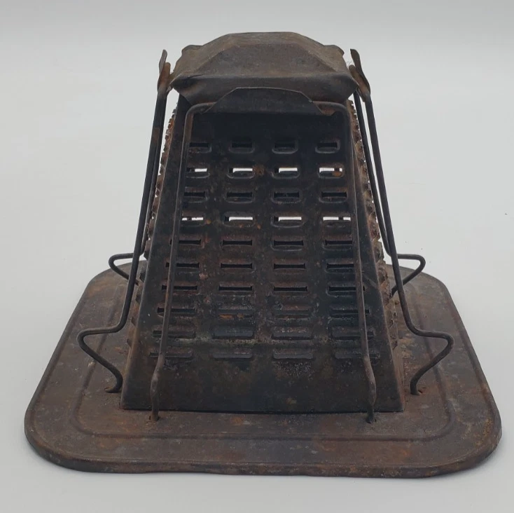 Estufa Top Tostadora de Lata Vintage 4 Rebanadas Metal Camping 5x6x6 Decoración Primitiva Foto 2 de 4